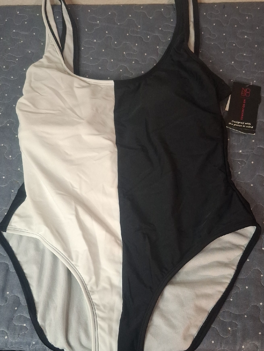 Black and White Two-Tone One-Piece Swimsuit size Large NWT